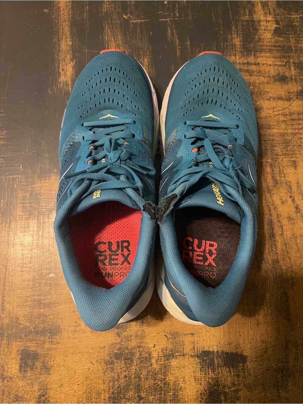 Hoka Arahi 5 Blue